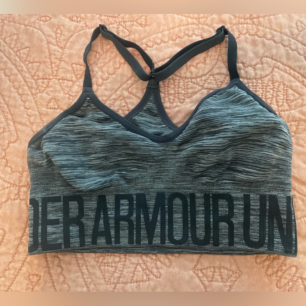 Under Armor sports bra size small